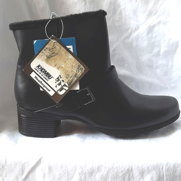 Black weatherproof boots 10 - Picture 1 of 16